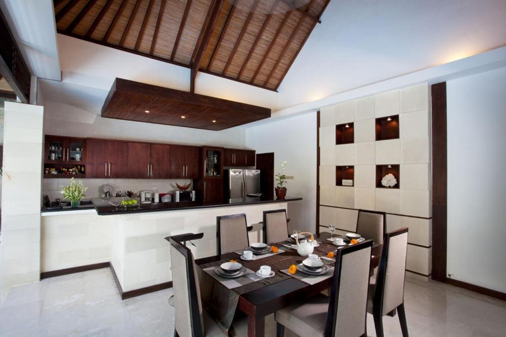 Metana By 88 Villa Seminyak (Bali)
